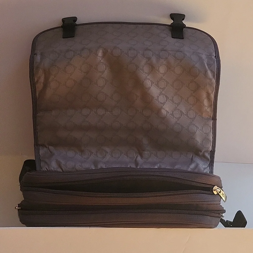 Kenneth Cole Reaction Carry On Trave Office Briefcase Business Bag